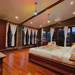 Avalon Ubud Castle&SPA
