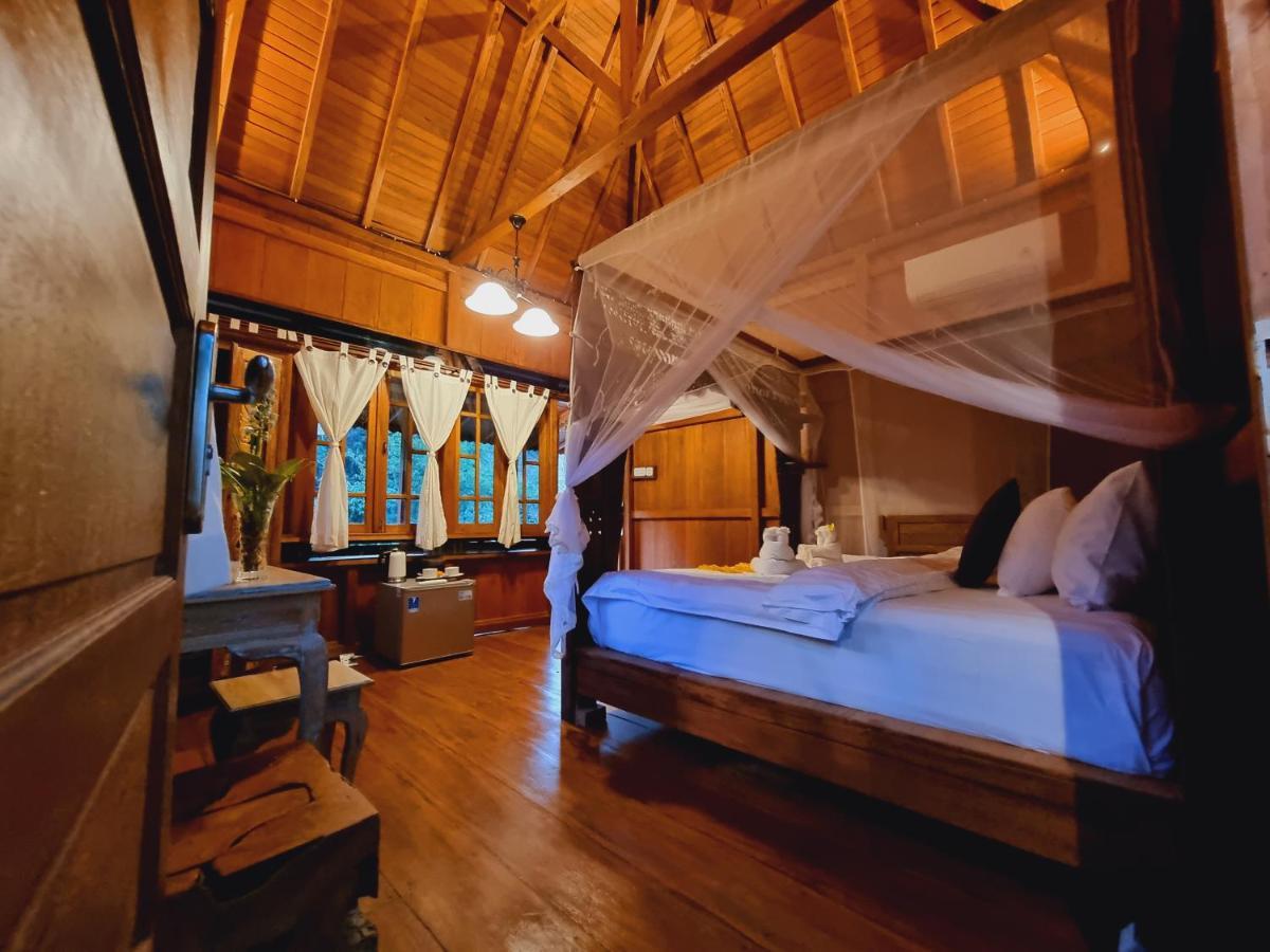 Villa Avalon Castle & Ubud