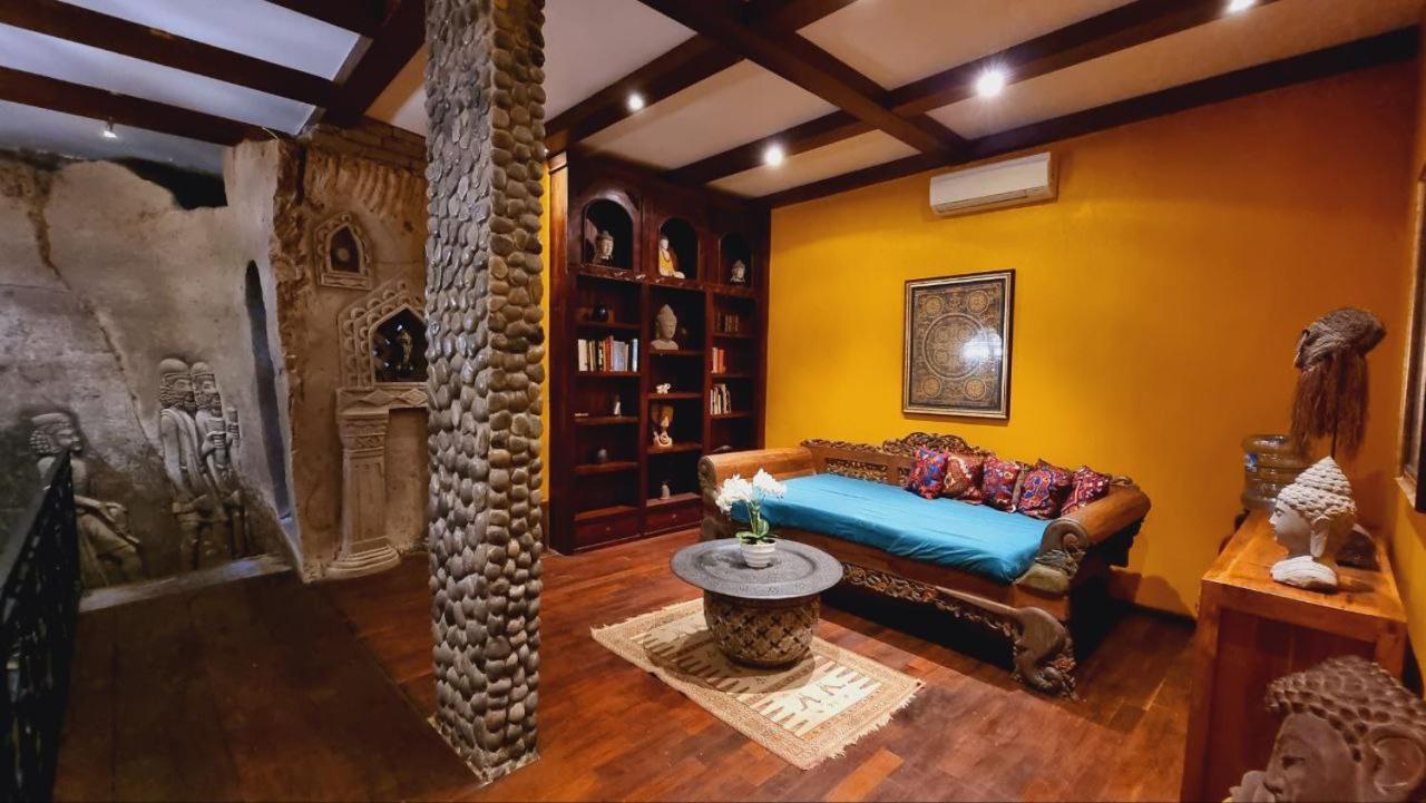 Villa Avalon Castle &
